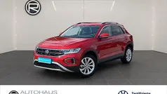 Rot Gebraucht 2022 VW T-Roc Life SUV | 21.980 € (Fairer Preis)