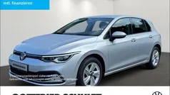 Gebraucht 2023 VW Golf VIII Life Limousine | 22.490 € (Fairer Preis)