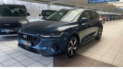 Gebraucht Ford Focus Active 116 PS (85 kW) 2024 Blau Kombi
