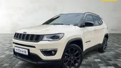 Weiß Gebraucht 2021 Jeep Compass SUV | 26.499 € (Fairer Preis)