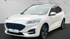 Arktisweiß (metallic) Gebraucht 2022 Ford Kuga ST-Line X SUV | 29.900 € (Fairer Preis)