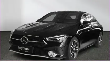 Gebraucht Mercedes CLA200 163 PS (119 kW) 2025 Schwarz Coupé