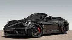 Porsche 911 Carrera 4 GTS