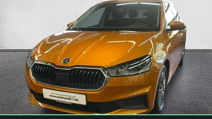 Phoenixorange premium metallic Gebraucht 2022 Skoda Fabia Ambition Kleinwagen | 19.990 € (Fairer Preis)