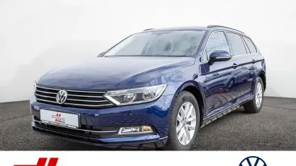 Gebraucht VW Passat Comfortline 150 PS (110 kW) 2017 Blau Kombi