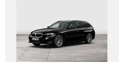 Schwarz Gebraucht 2022 BMW 320e Sport Line Kombi | 26.490 € (Fairer Preis)