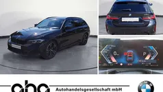 Schwarz Gebraucht 2023 BMW 320 M Sport Kombi | 38.820 € (Fairer Preis)