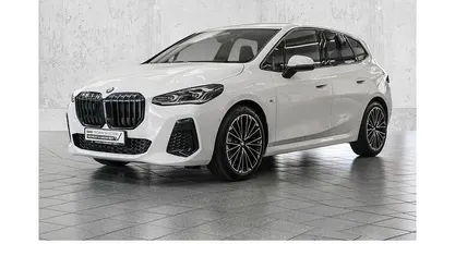 Gebraucht BMW 220 M Sport 170 PS (125 kW) 2025 Van / Kleinbus
