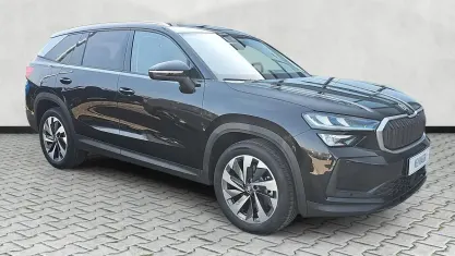Neu Skoda Kodiaq Selection 150 PS (110 kW) 2026 Schwarzmagic perleffekt SUV