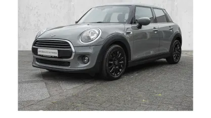 Gebraucht Mini ONE 102 PS (75 kW) 2020 Moonwalk grey () Kleinwagen