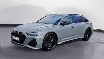 Gebraucht Audi RS6 Ambiente 600 PS (441 kW) 2021 Nardograu Kombi