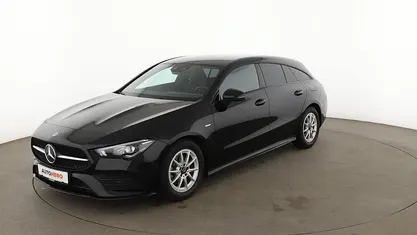 Gebraucht Mercedes CLA180 Shooting Brake AMG line 136 PS (100 kW) 2021 Schwarz Kombi