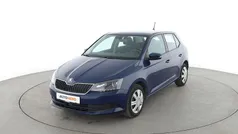 Blau Gebraucht 2015 Skoda Fabia Ambition Kleinwagen | 11.810 € (Fairer Preis)