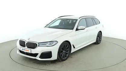 Gebraucht BMW 520 M Sport 190 PS (139 kW) 2022 Weiß Kombi
