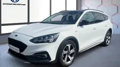 Weiß Gebraucht 2019 Ford Focus Active Limousine | 14.900 € (Fairer Preis)