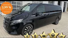 Obsidianschwarz Gebraucht 2024 Mercedes V300 Avantgarde Van / Kleinbus | 75.880 €