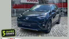 Gebraucht 2016 Toyota RAV4 Hybrid Edition SUV | 20.990 € (Fairer Preis)
