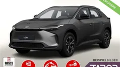 Sonic silver metallic Neu 2025 Toyota bZ4X SUV | 32.772 € (Superpreis)