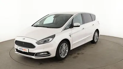 Weiß Gebraucht 2018 Ford S-MAX Vignale Van / Kleinbus | 17.900 € (Fairer Preis)