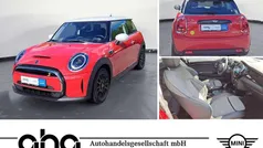 Rot Gebraucht 2023 Mini Cooper SE Classic Kleinwagen | 19.960 € (Fairer Preis)