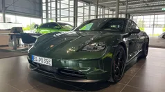 Oakgrünmetallic neo Gebraucht 2024 Porsche Taycan 4S Limousine | 129.800 € (Superpreis)
