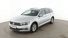 Grau Gebraucht 2018 VW Passat Comfortline Limousine | 14.320 € (Superpreis)