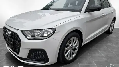 Gebraucht Audi A1 Advanced 95 PS (69 kW) 2019 Cortinaweiß SUV