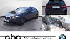 Schwarz Gebraucht 2020 BMW 118 Sport Line Kleinwagen | 22.630 € (Fairer Preis)