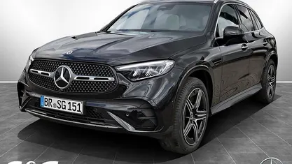 Gebraucht Mercedes GLC220 AMG 197 PS (144 kW) 2026 SUV