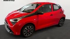 Rot Gebraucht 2020 Toyota Aygo X-play Kleinwagen | 11.990 € (Fairer Preis)