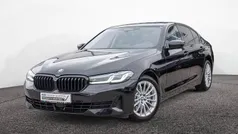 Saphirschwarz Gebraucht 2021 BMW 530 Luxury Line Limousine | 36.950 € (Fairer Preis)