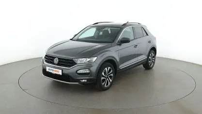 Begagnad VW T-Roc Active 110 HK (80 kW) 2021 Grå SUV