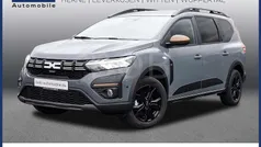 Gebraucht 2025 Dacia Jogger Extreme Van / Kleinbus | 22.054 € (Fairer Preis)