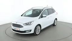 Weiß Gebraucht 2018 Ford Grand C-Max Titanium Van / Kleinbus | 13.950 € (Fairer Preis)