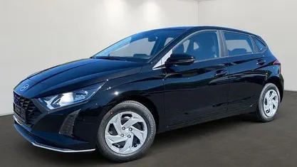 Neu Hyundai i20 Select 79 PS (58 kW) 2025 Schwarz (phantom black) Limousine