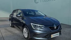 Grau Gebraucht 2021 Renault Mégane IV Life Van / Kleinbus | 15.290 € (Fairer Preis)