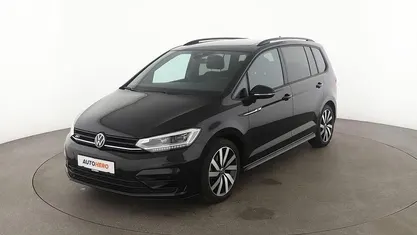 Schwarz Gebraucht 2024 VW Touran Highline Van / Kleinbus | 34.220 € (Fairer Preis)