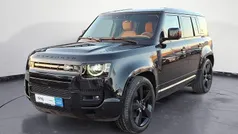 Schwarz Gebraucht 2024 Land Rover Defender SUV | 108.860 € (Fairer Preis)