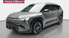 Gebraucht 2025 Kia EV3 4 SUV | 41.990 € (Fairer Preis)
