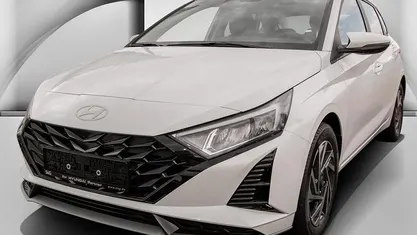 Usata Hyundai i20 Trend 101 CV (74 kW) 2025 Bianco Utilitaria