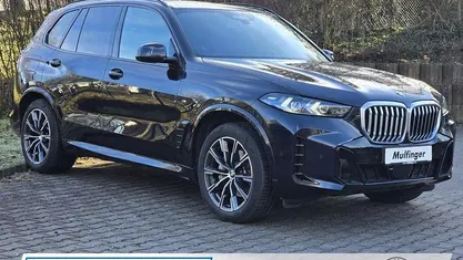 Schwarz Gebraucht 2025 BMW X5 M Sport SUV | 81.490 € (Superpreis)