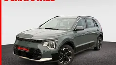 Gruen ((cge) cityscape grün met.) Gebraucht 2023 Kia e-Niro Vision SUV | 25.979 € (Guter Preis)