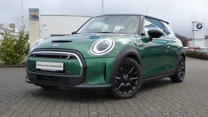 Gebraucht Mini Cooper SE Classic 135 kW (184 PS) 2022 Kleinwagen