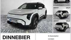 Weiß (metallic) Gebraucht 2025 Kia EV3 4 SUV | 38.990 € (Superpreis)