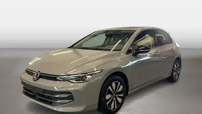 Gebraucht VW Golf VIII Goal 150 PS (110 kW) 2025 Mondsteingrau Limousine