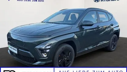 Cypress green Neu 2025 Hyundai Kona Select SUV | 34.690 € (Fairer Preis)