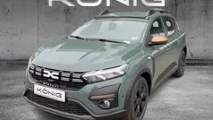 Safarigrüngrau Gebraucht 2024 Dacia Sandero Extreme Kleinwagen | 17.600 € (Fairer Preis)