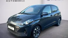 Weiß Gebraucht 2023 Hyundai i10 Trend Kleinwagen | 15.990 € (Fairer Preis)