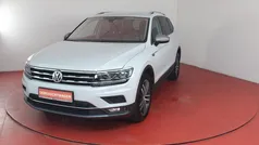 White silver metallic (metallic) Gebraucht 2018 VW Tiguan Allspace Highline SUV | 27.949 € (Superpreis)