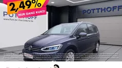 Blau Gebraucht 2024 VW Touran Highline Van / Kleinbus | 32.777 € (Guter Preis)